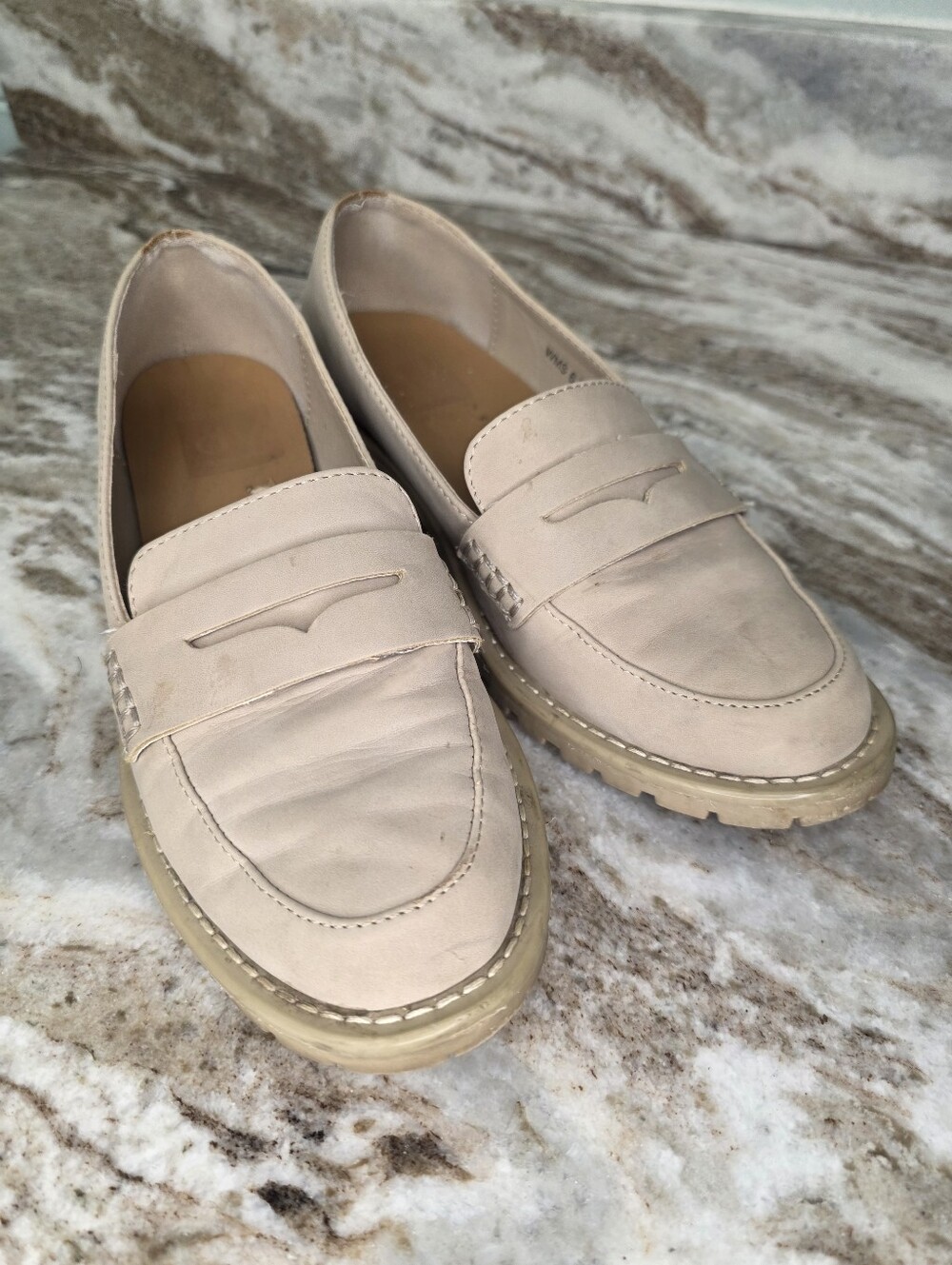 Dolce Vita Elias Catalina Loafers In Dune Suede Size 6.5